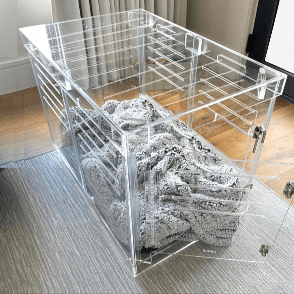 Medium Crate (Silver Latch) - Image 16