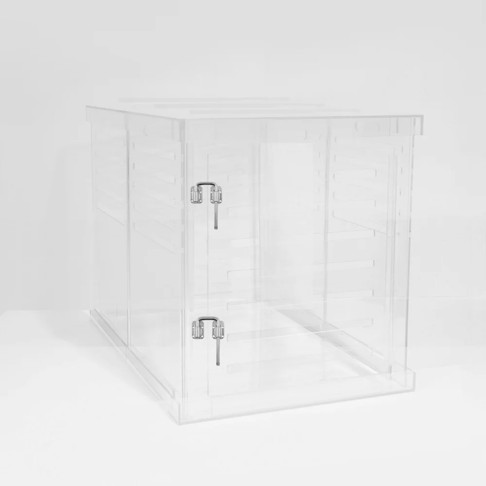 Medium Crate (Silver Latch) - Image 21