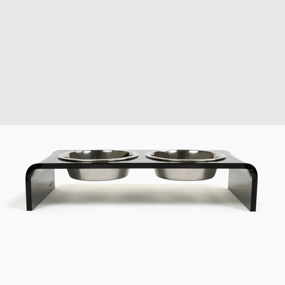 Small Smoke Grey Feeder - Image 11