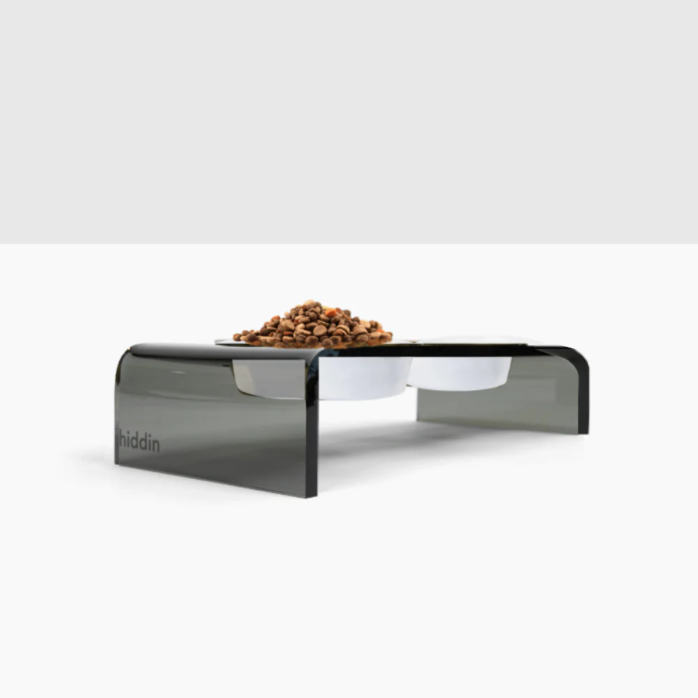 Small Smoke Grey Feeder - Image 16