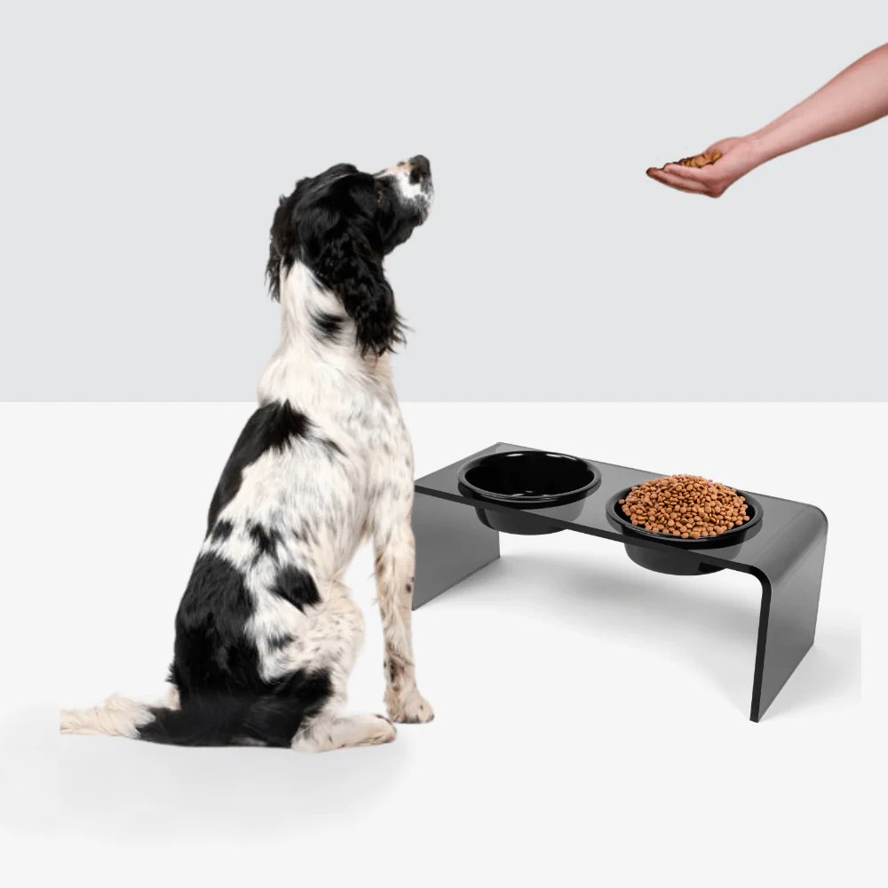 Medium Smoke Grey Feeder - Image 22