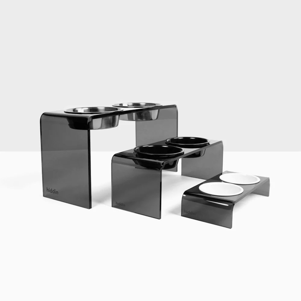 Medium Smoke Grey Feeder - Image 26